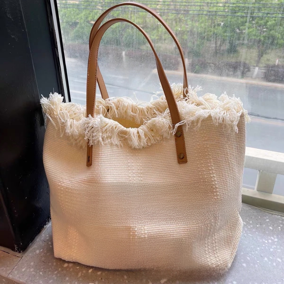 Letter Canvas Bag for Women ? Large-Capacity Shoulder Tote